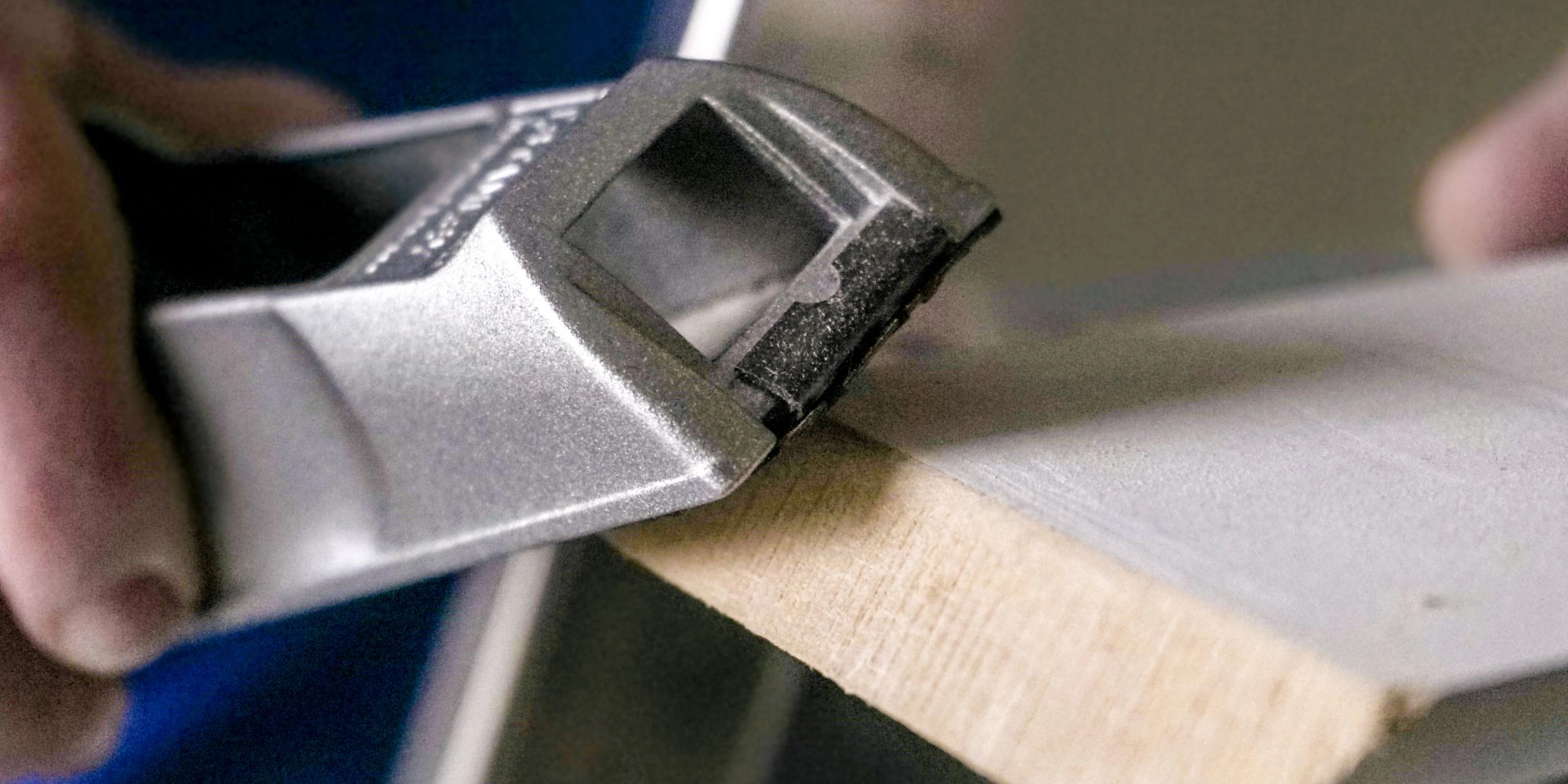 wickes-decorating-fitting-skirting-boards-5.webp