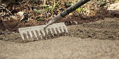 9.How-To-Lay-A-Patio-Step-9.jpeg