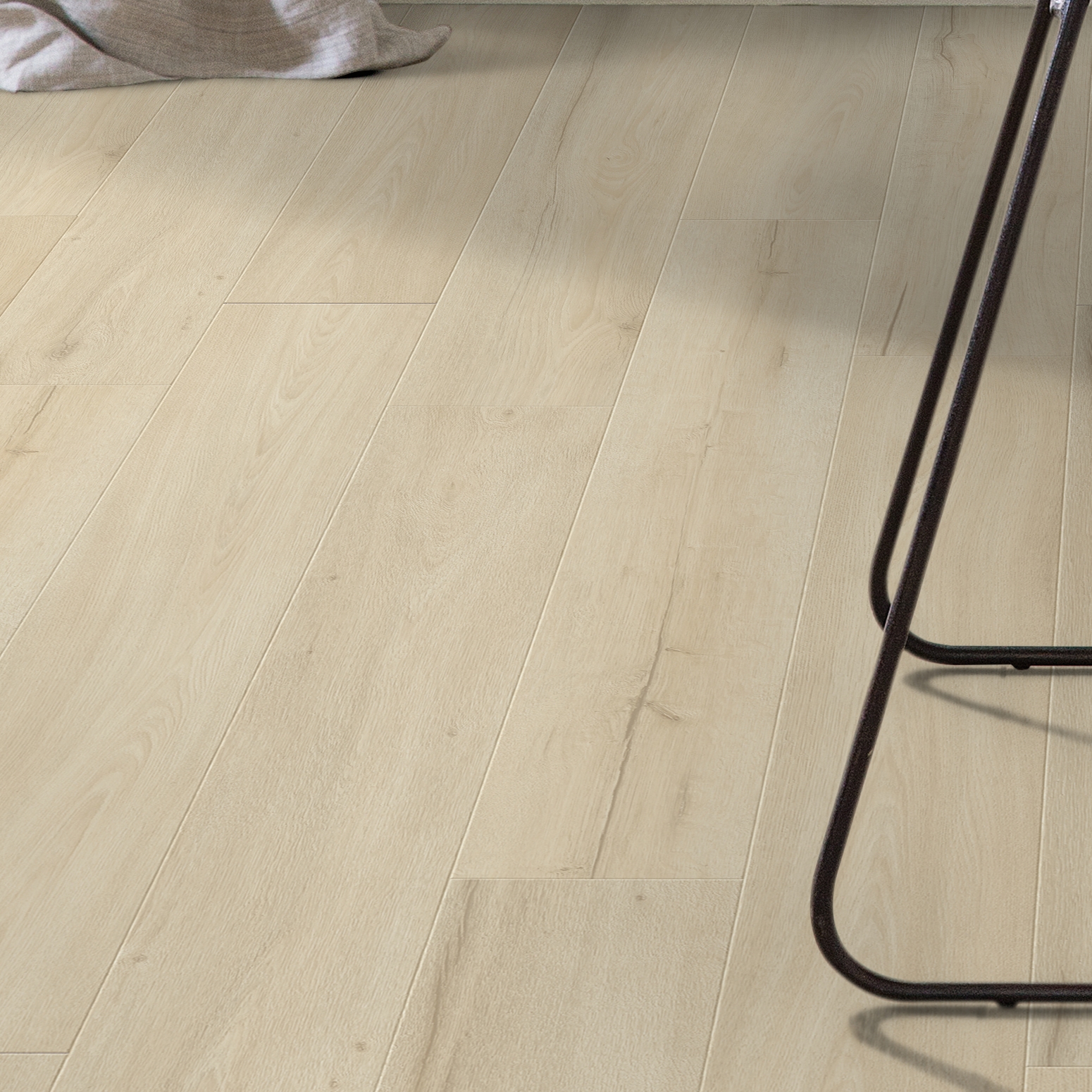 Quick-Step Salto Scandi Light Oak 8mm Waterproof Laminate Flooring - 2.179m2