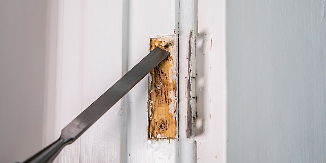 How To Fix Door Problems | Wickes.co.uk