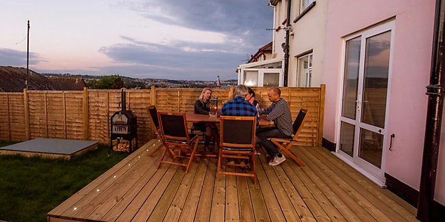 wickes-garden-lay-decking-45.webp