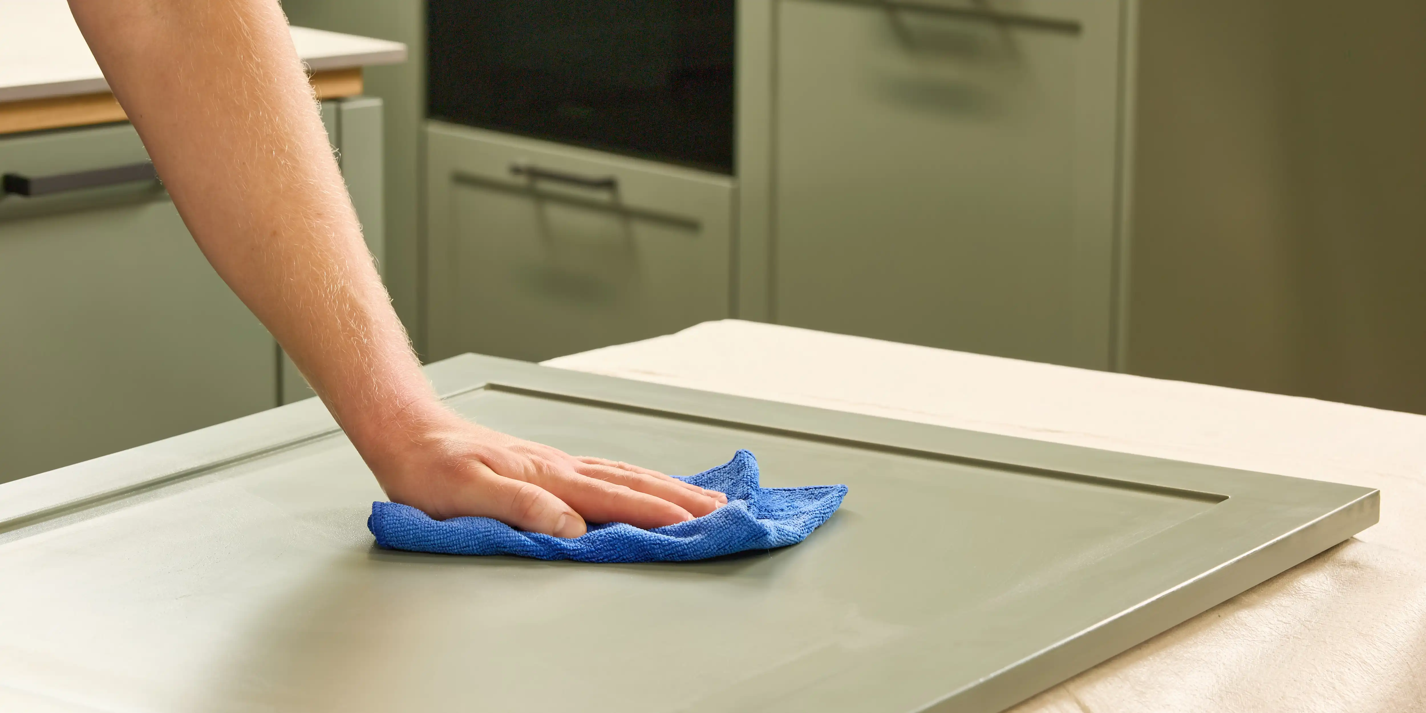 wickes-kitchen-paint-kitchen-cupboard-3.webp