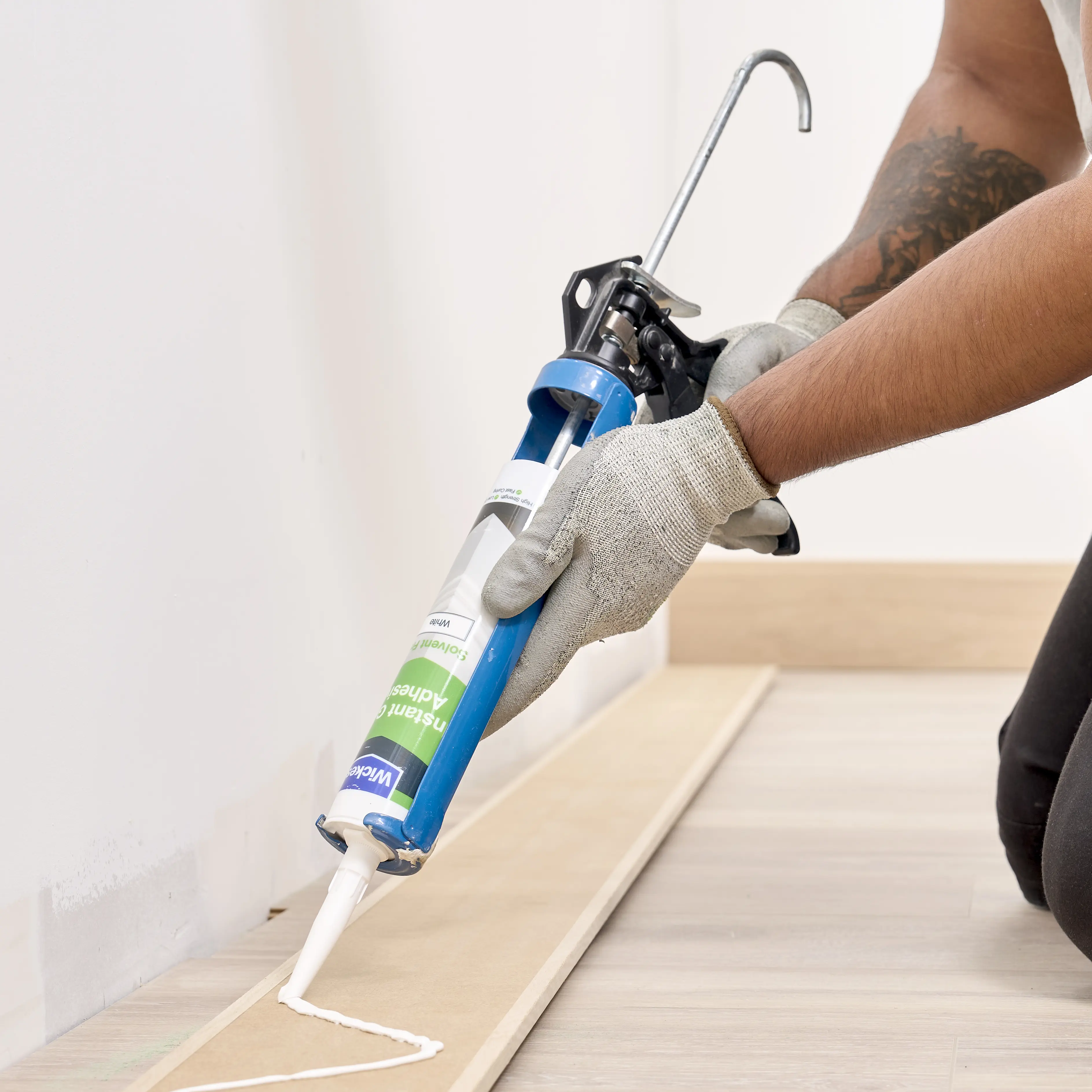 Wickes Instant Grab Adhesive Solvent Free - 300ml