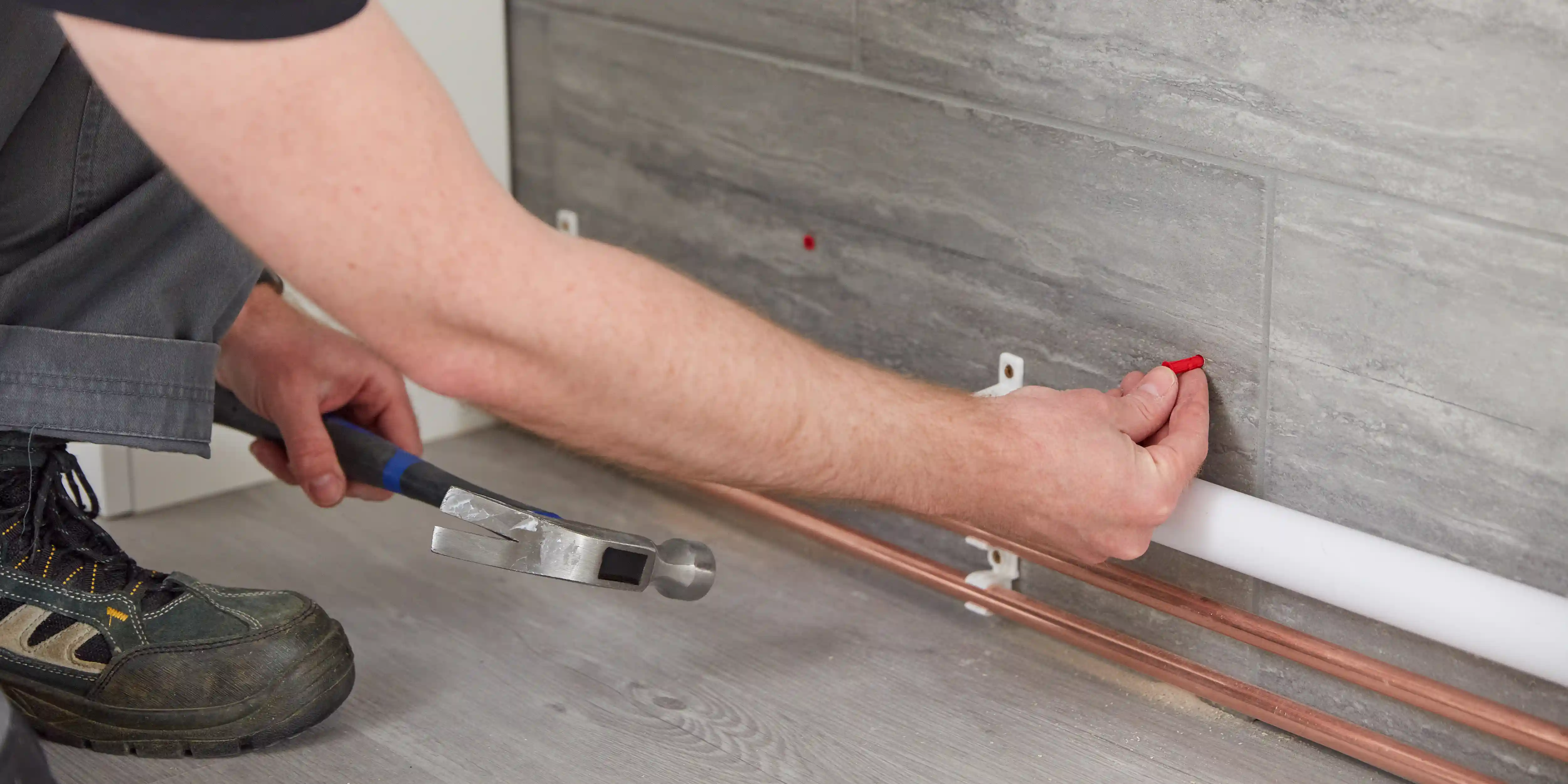 wickes-plumbing-box-in-pipes-4.webp