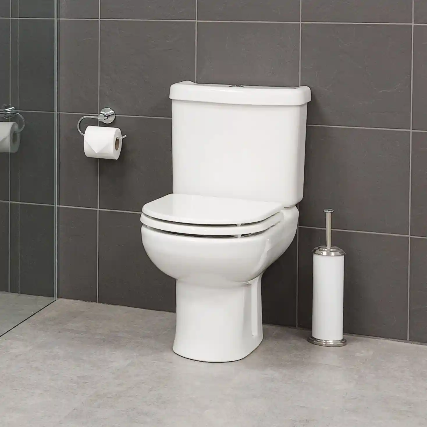 Croydex Garda D Shaped Flexi-Fix™ Wooden Soft Close Quick Release Toilet Seat - White