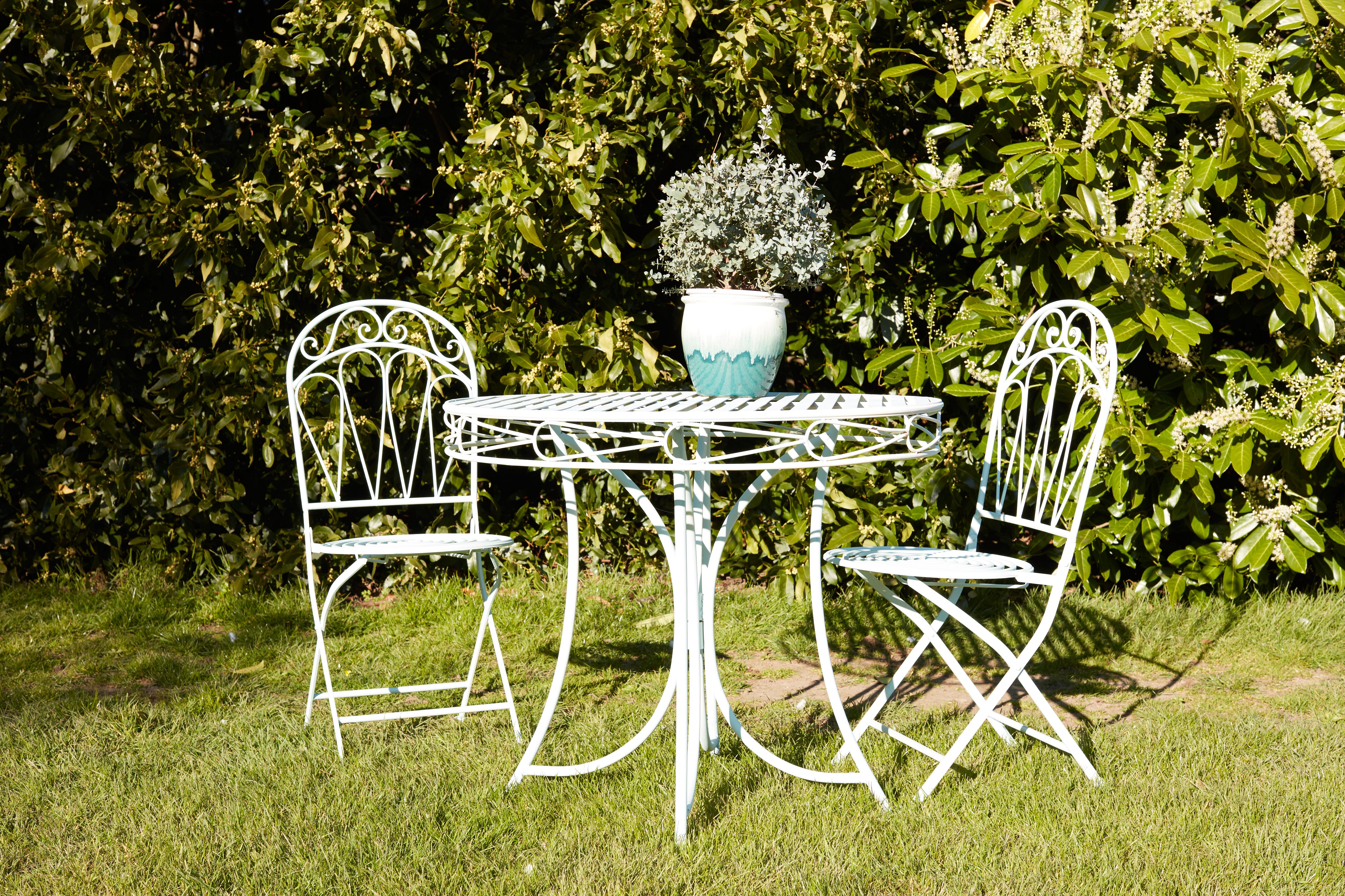 Wickes garden deals furniture sale