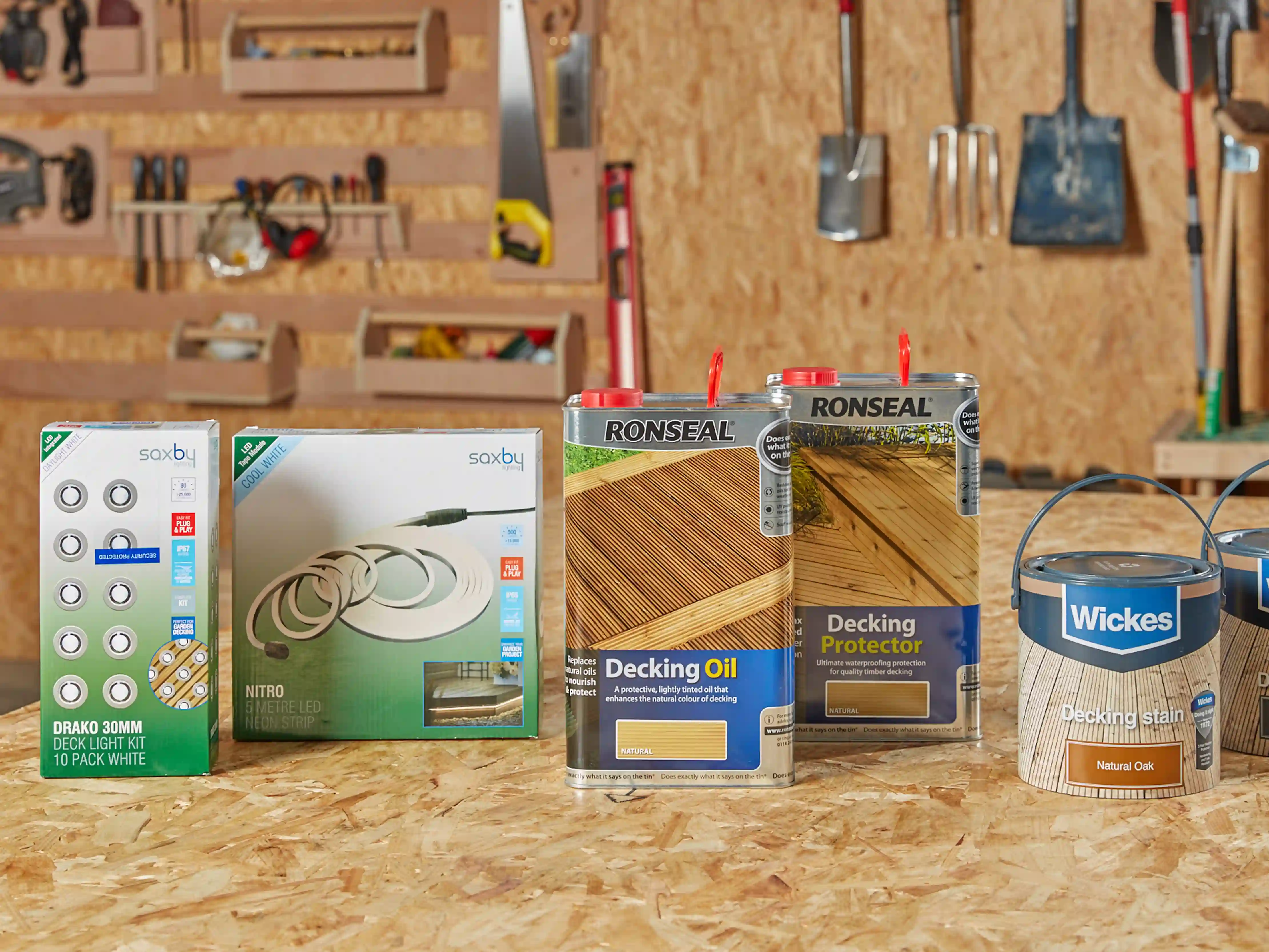 wickes-gardens-decking-materials-buying-guide-7.webp