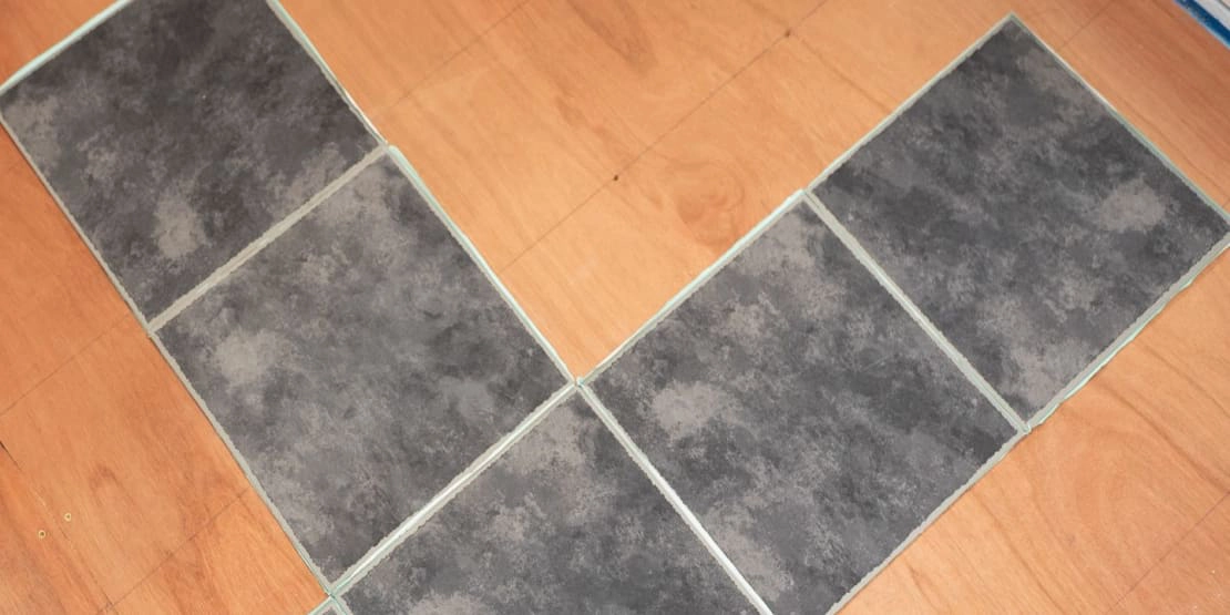 wickes-flooring-how-to-carpet-vinyl-tiles-7.webp