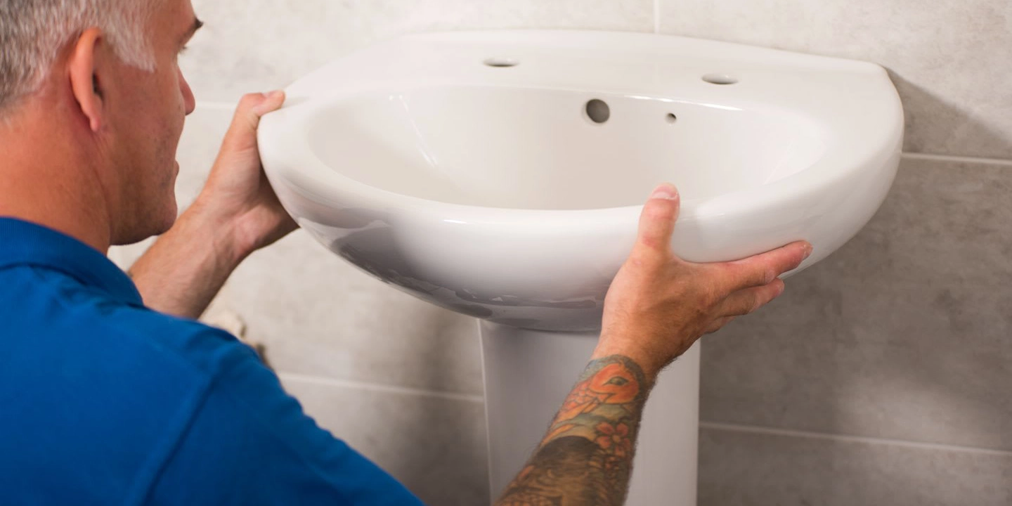 wickes-bathrooms-install-basin-and-taps-5.webp