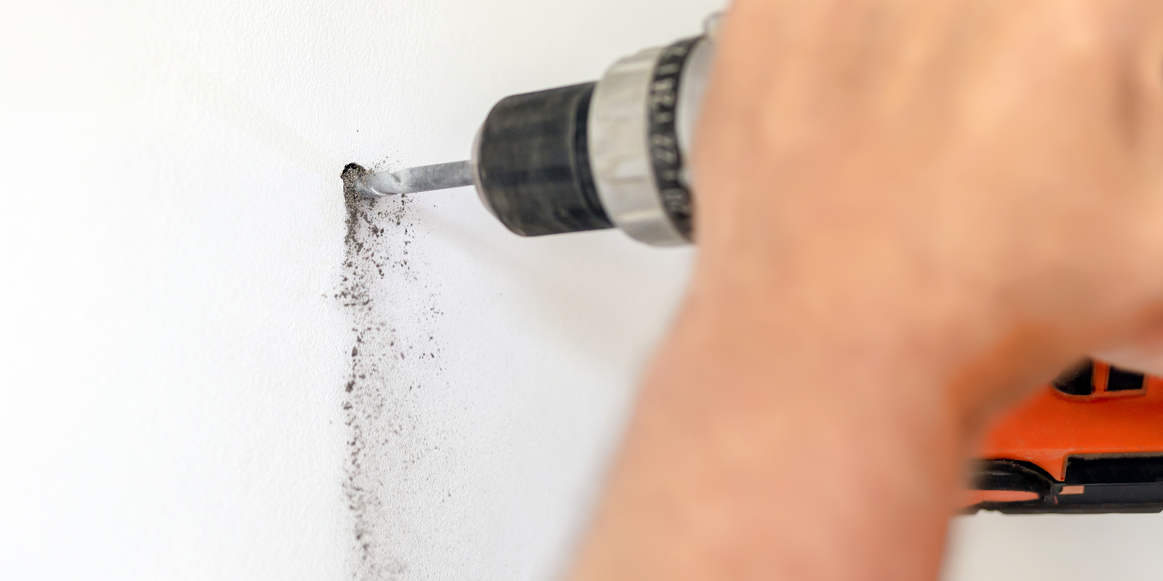wickes-home-maintenance-treat-damp-wall-8.jpg