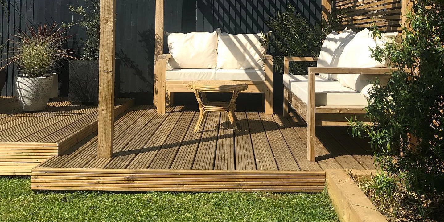 wickes-garden-lay-decking-46.webp