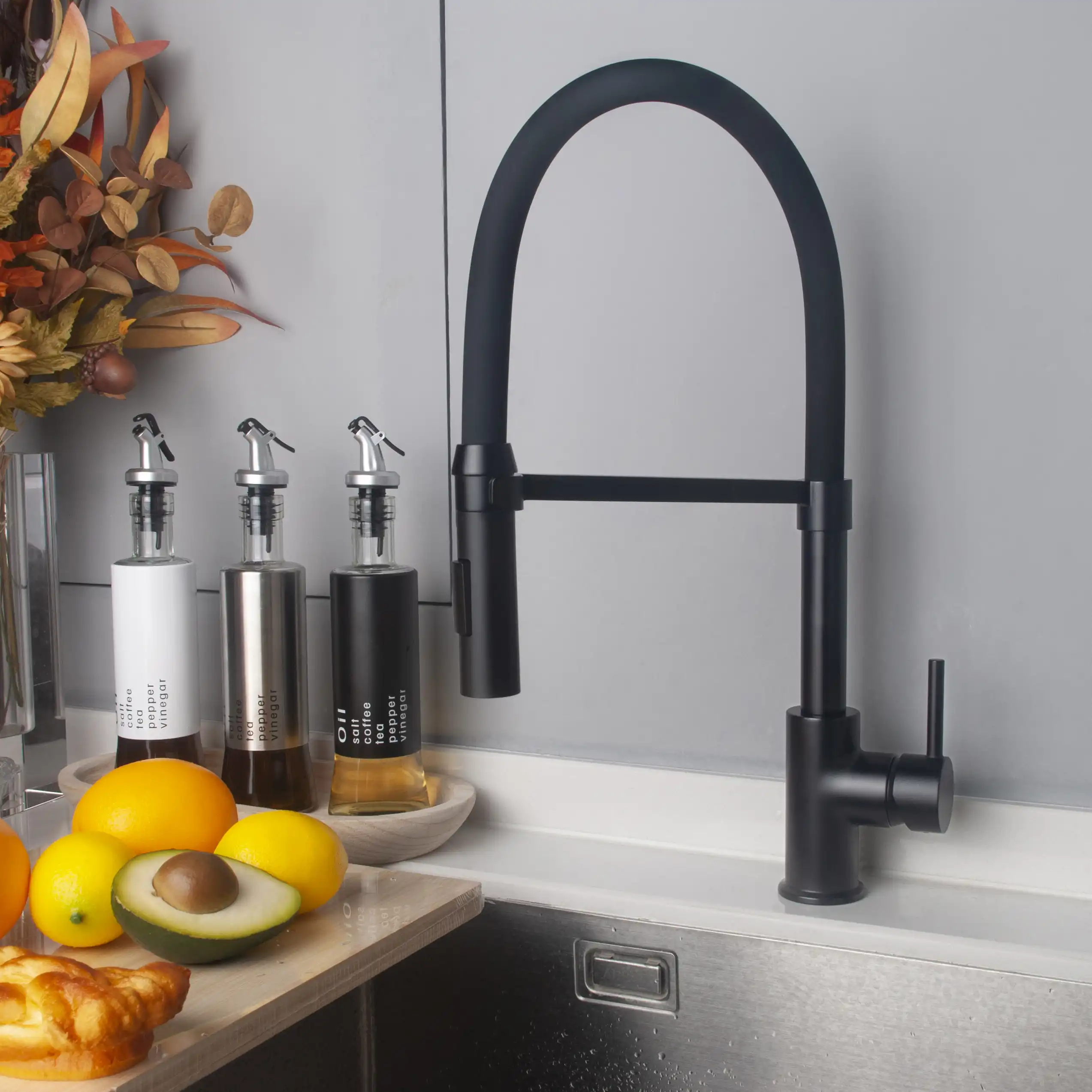Wickes Faro Pull Out Tap - Black