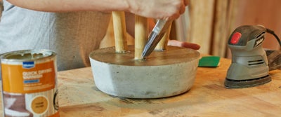 29.Concrete_Stool_Sealing_With_Varnish.jpeg