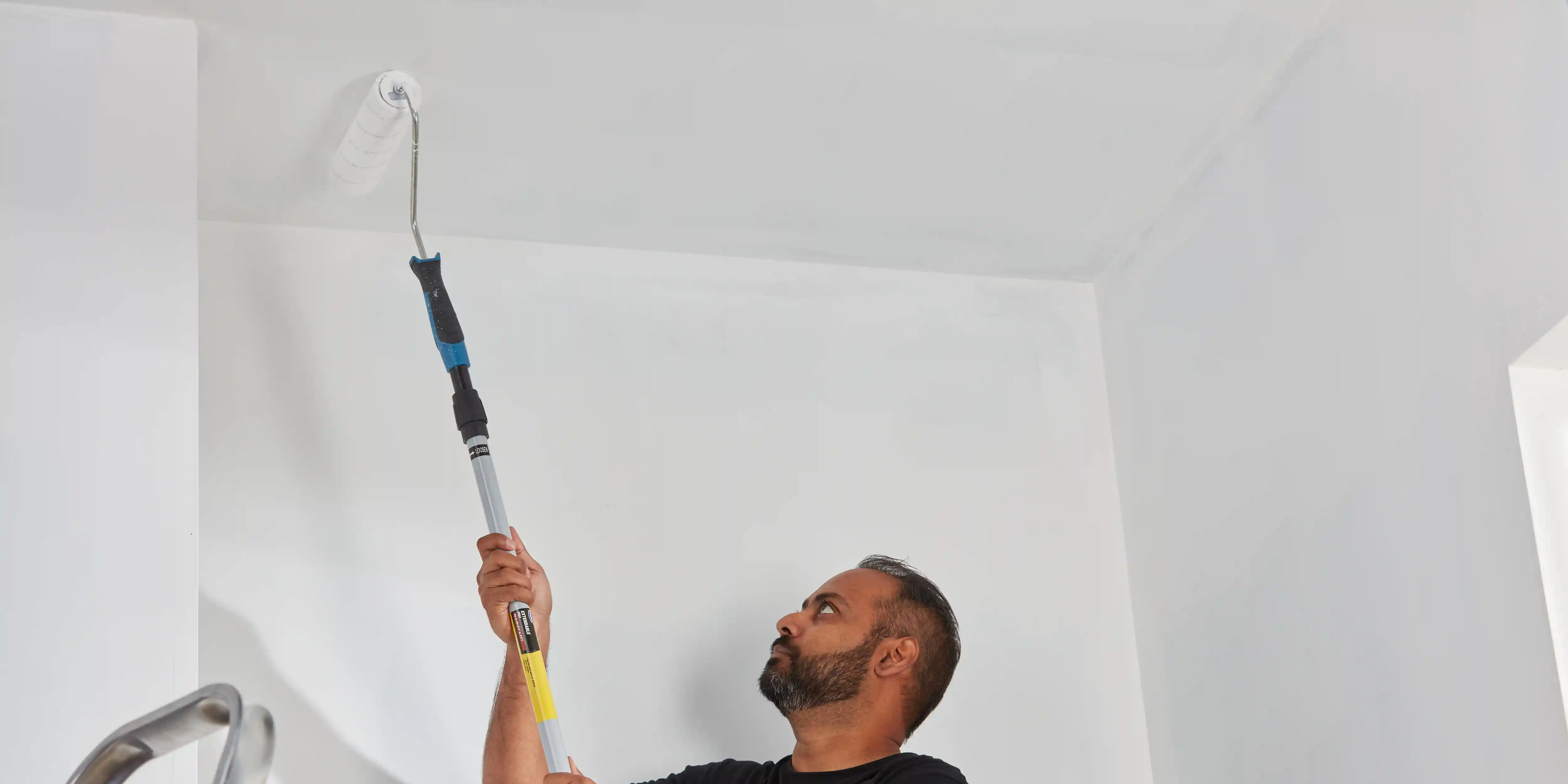 wickes-decorating-painting-ceiling-5.webp