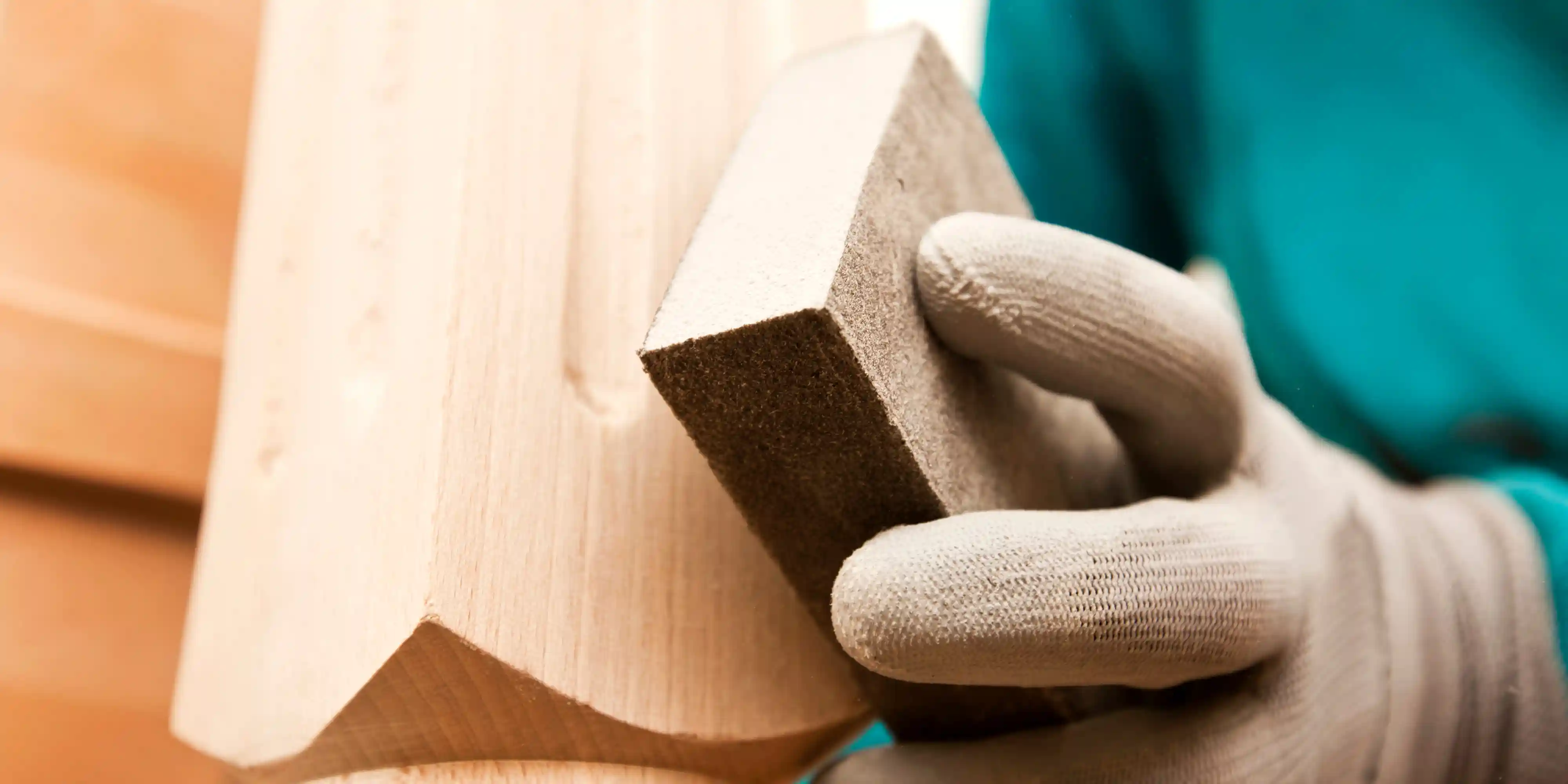 wickes-decorating-how-to-varnish-wood-20.webp