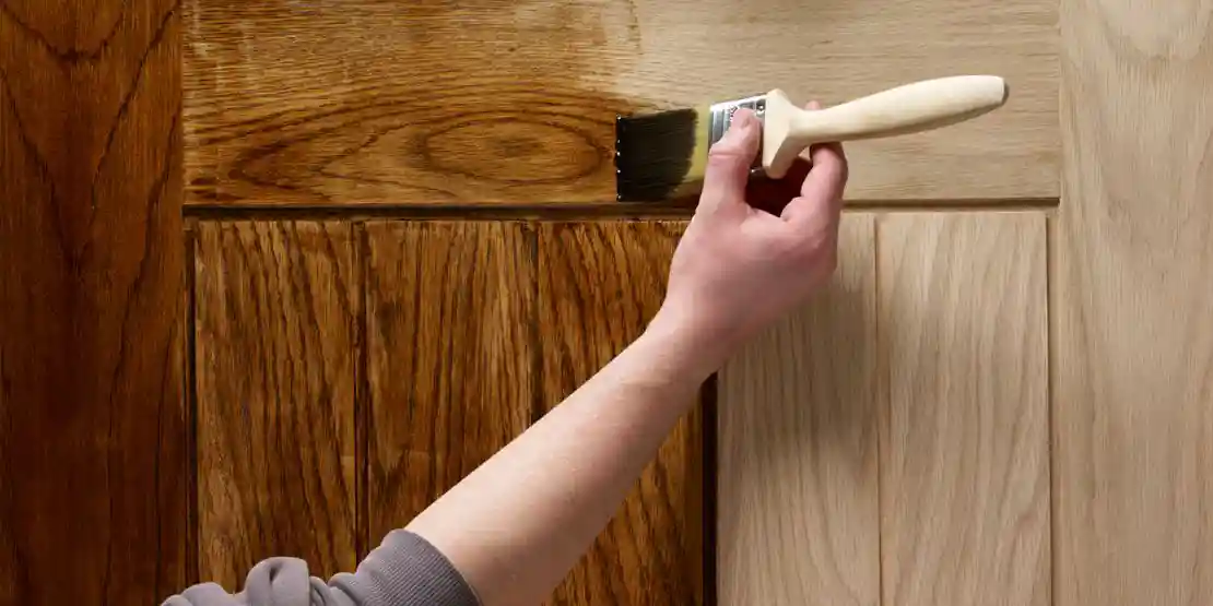 wickes-decorating-how-to-varnish-wood-24.webp