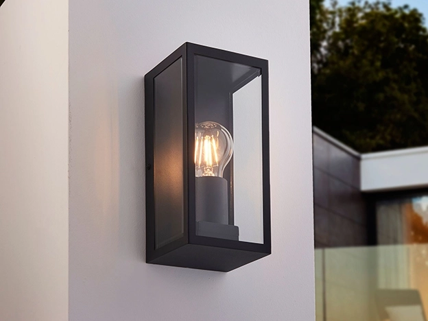 Outdoor Wall Lights