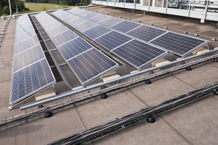 flat roof solar panels.jpg