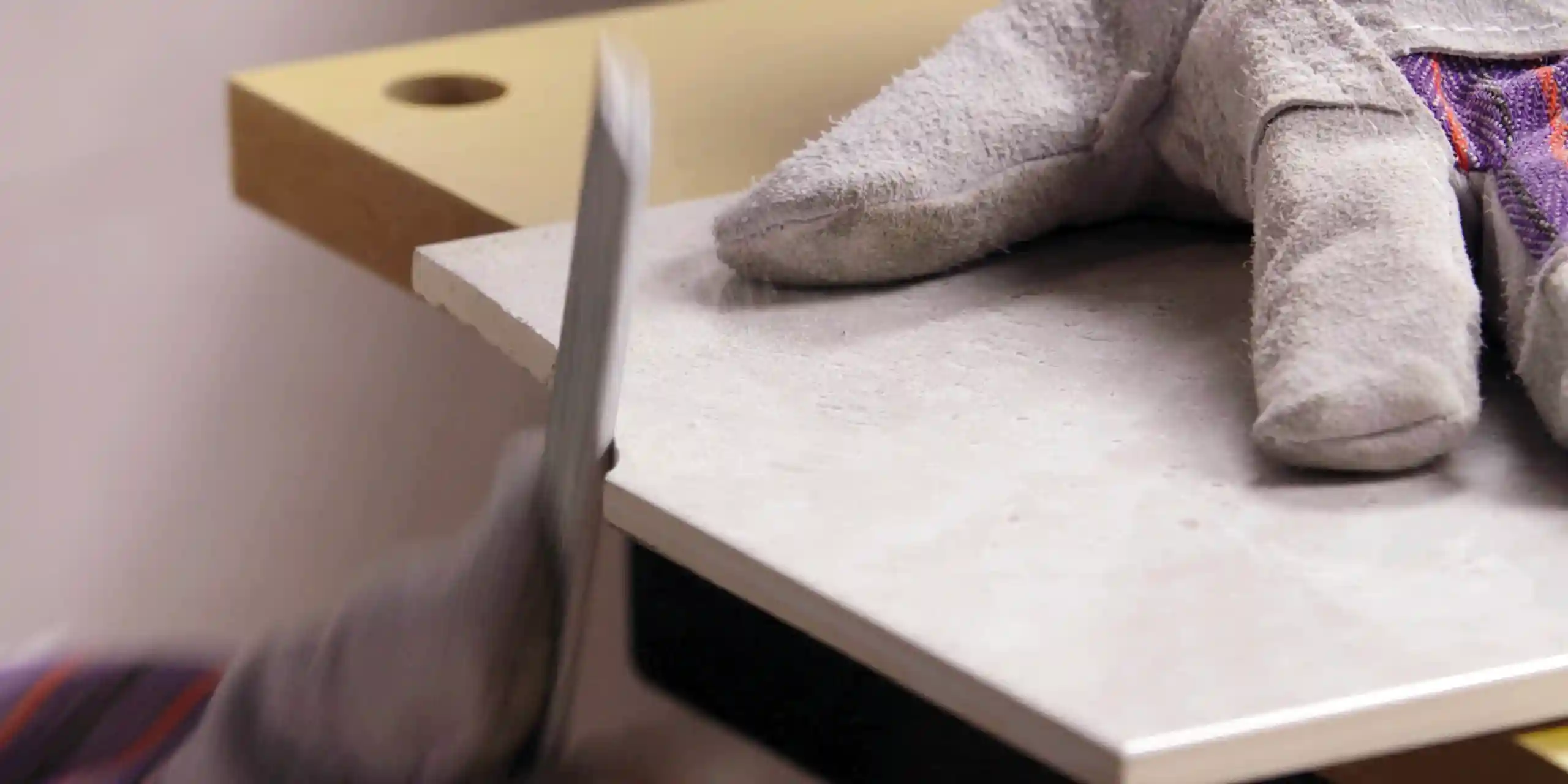 wickes-tiling-how-to-cut-tiles-20.webp