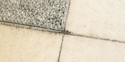2018-Wickes-How-To-Carpet-Tiles-Step-1.jpg