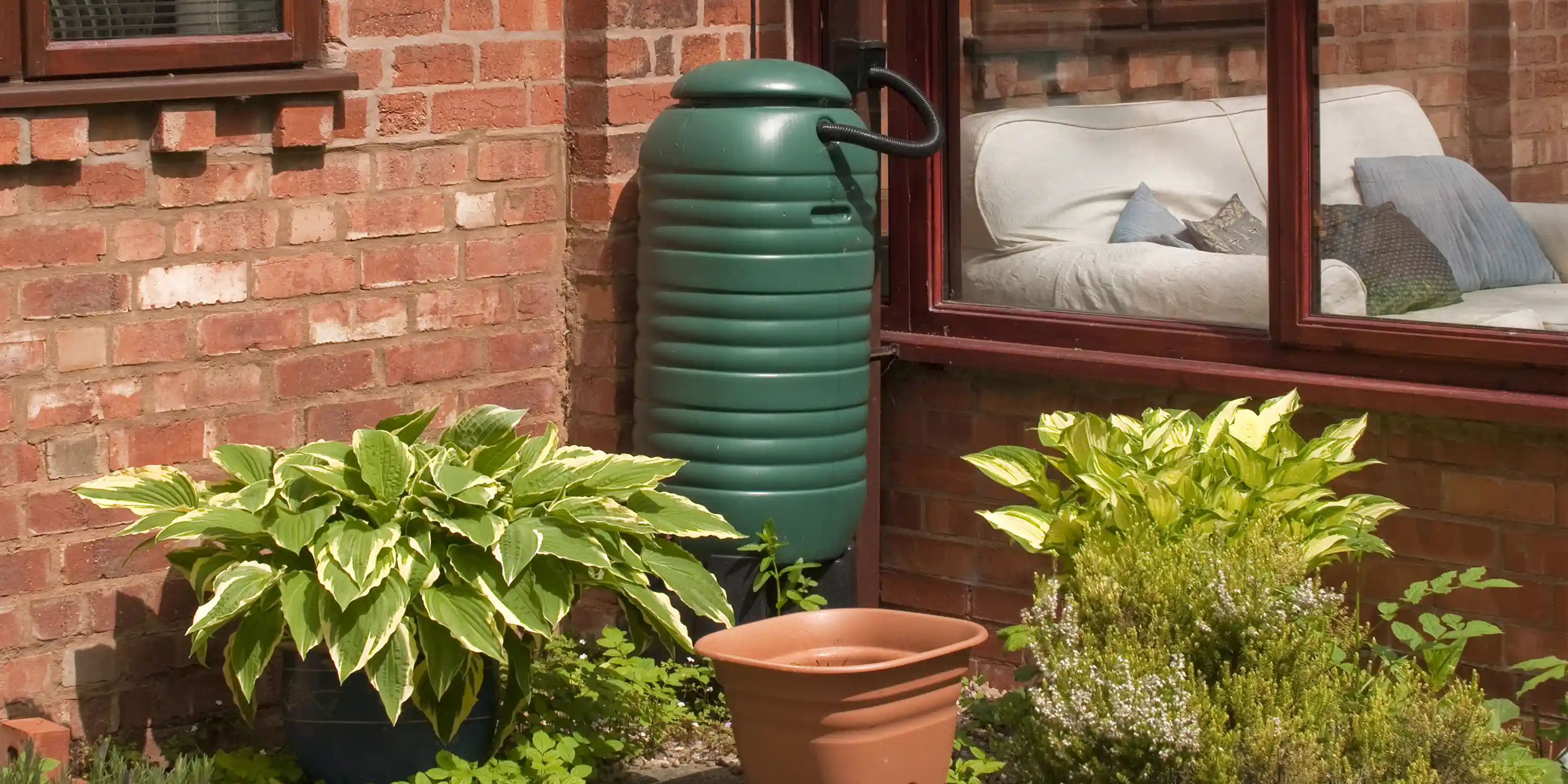 wickes-garden-install-water-butt-3.webp