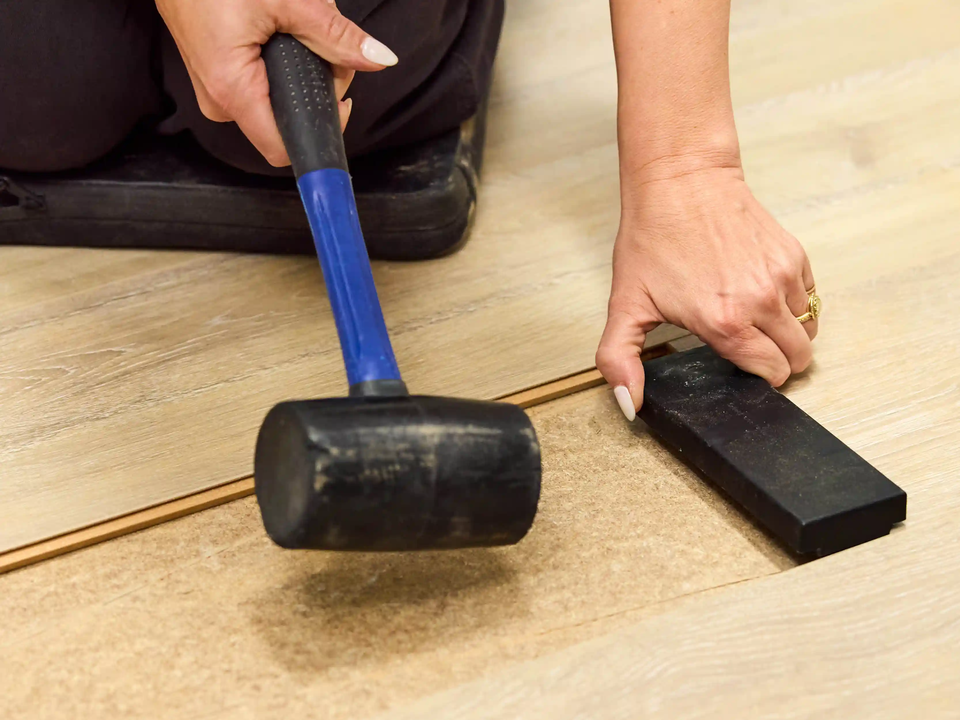 wickes-flooring-repair-carpet-dents-9.webp