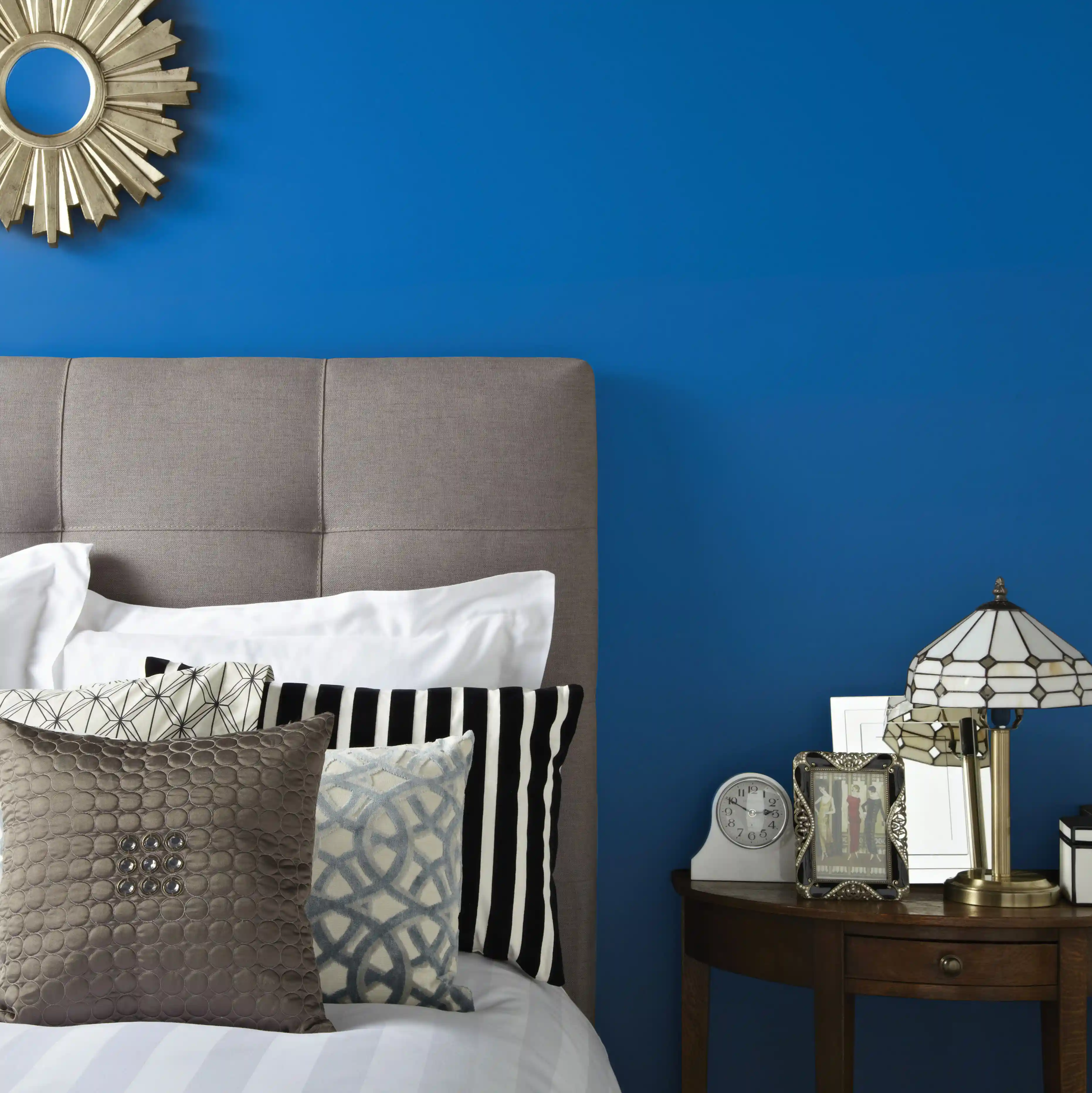 Wickes Matt Emulsion Paint - Royal Sapphire No.950 - 2.5L