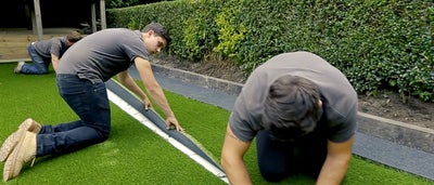 14.Laying_artificial_grass.jpeg