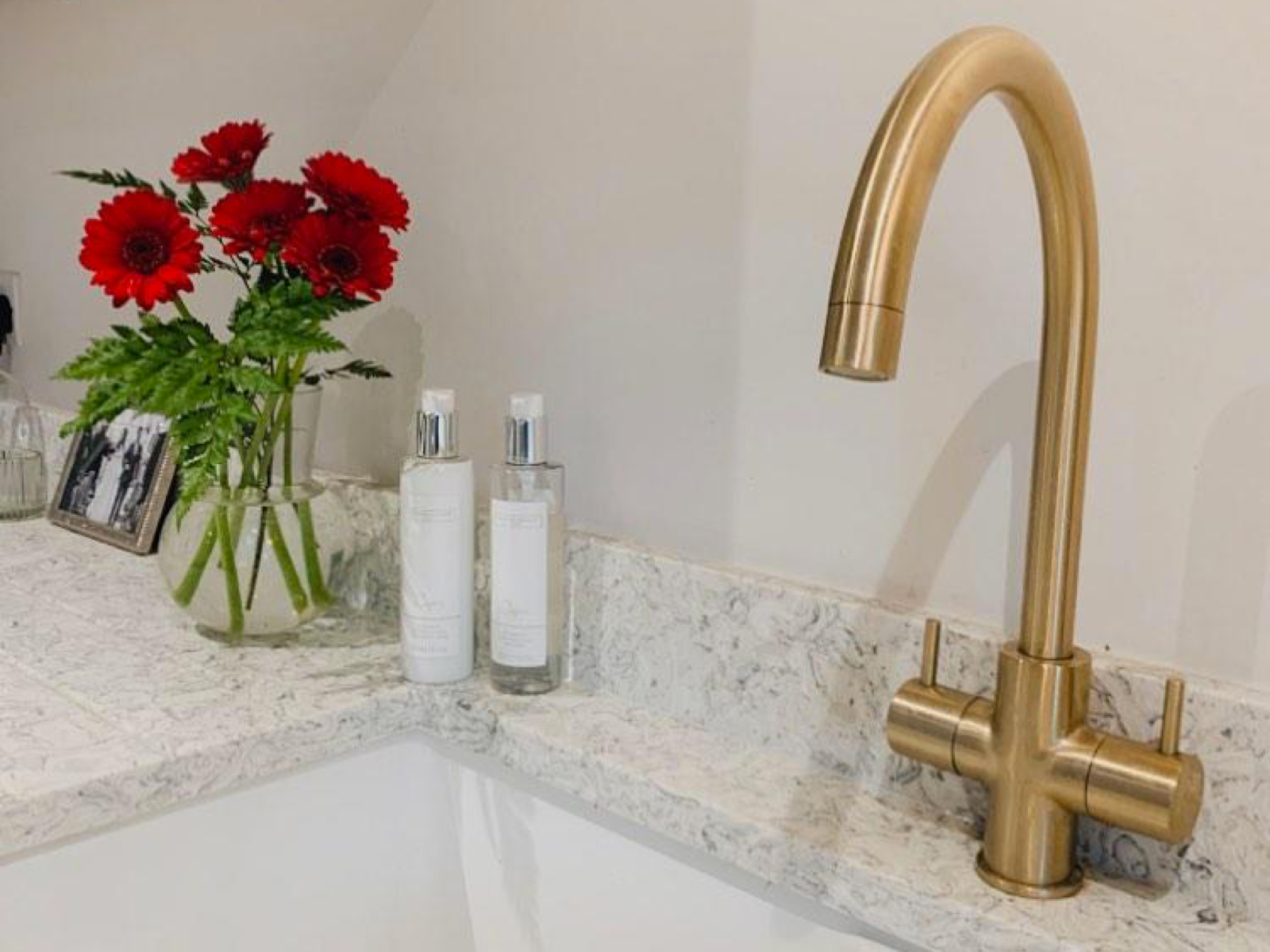 Kumai Monobloc Brushed Gold Tap