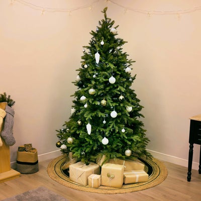 Luxury 6ft Faux Nordic Spruce Christmas Tree