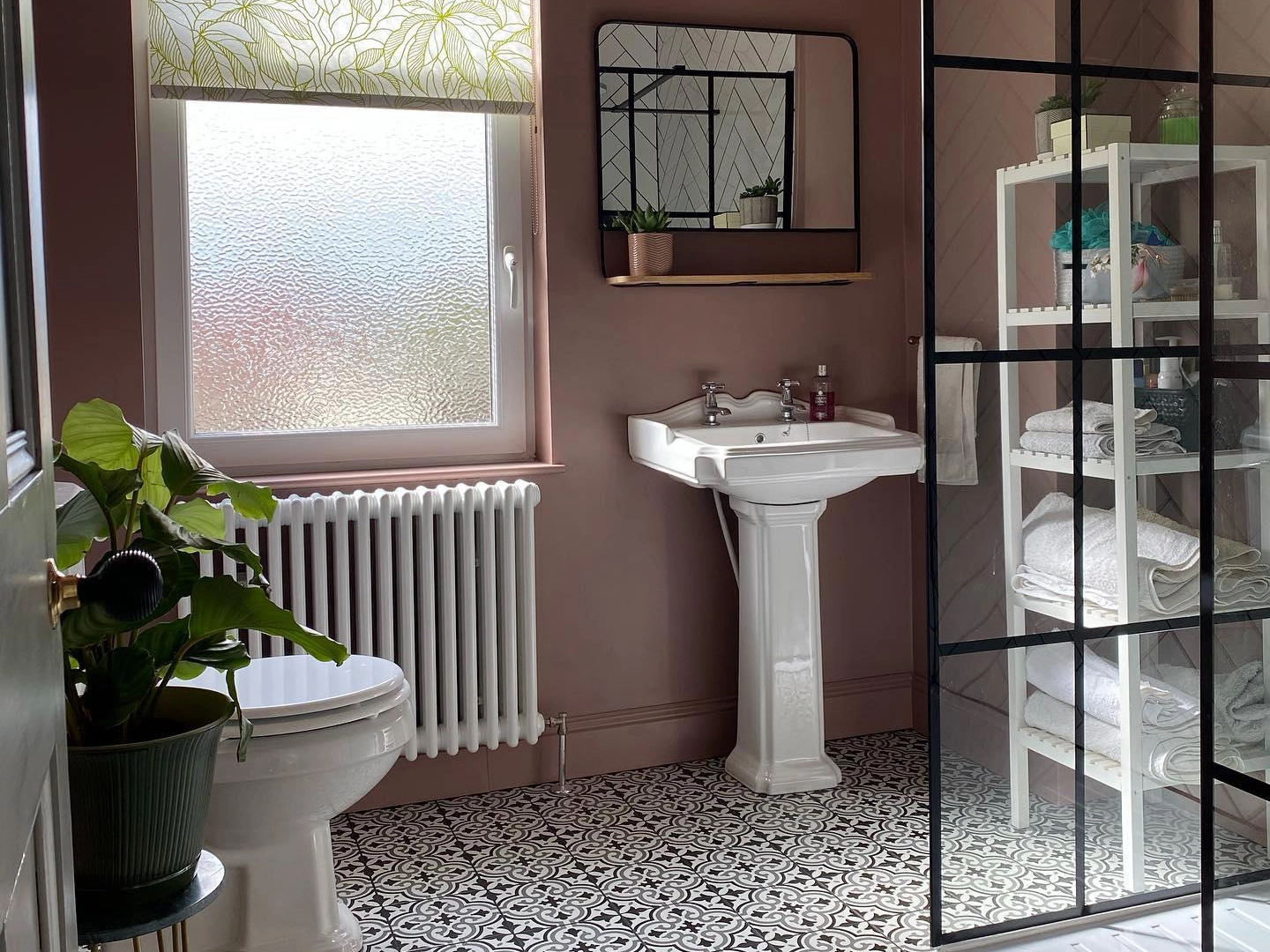 wickes-bathroom-colour-ideas-10.webp