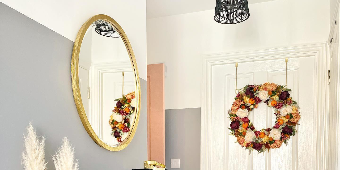 wickes-how-to-hang-mirror-1.jpg