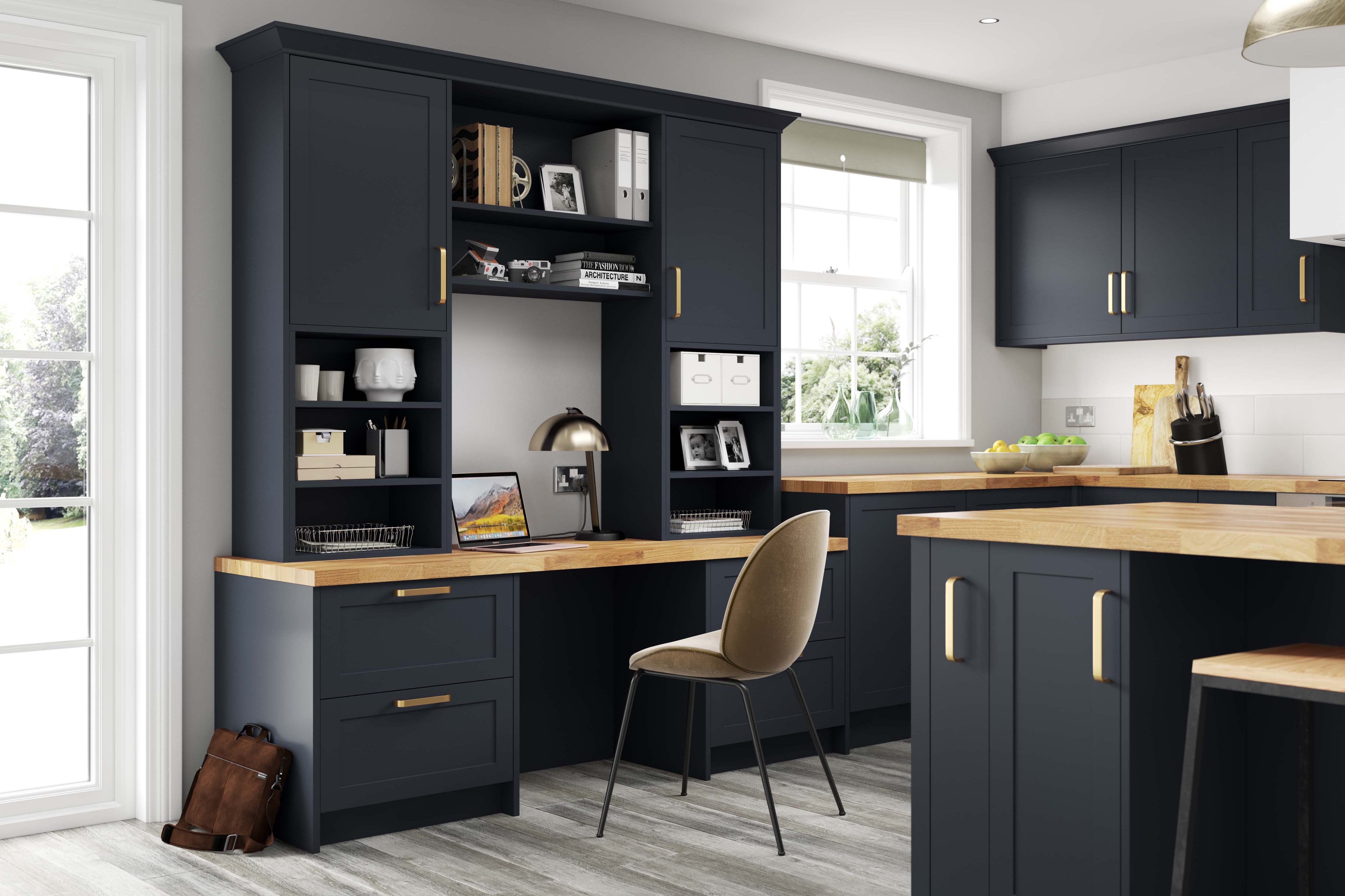 Chester Midnight workstation