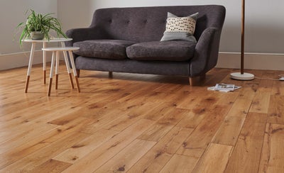 Solid wood flooring