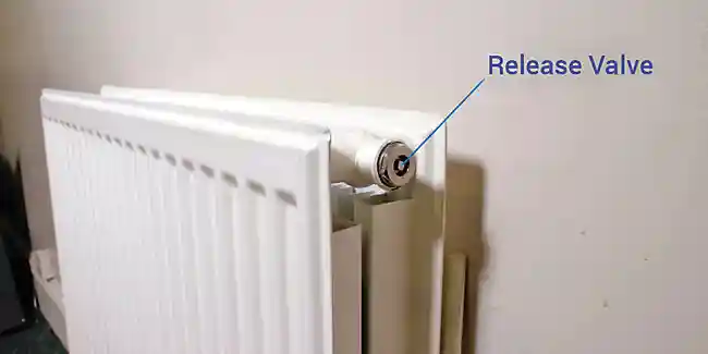 wickes-home-maintenance-change-radiator-valve-8.webp
