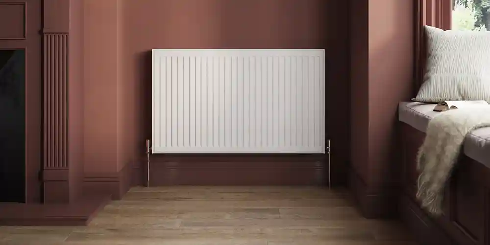 wickes-home-maintenance-bleed-radiator-1.webp