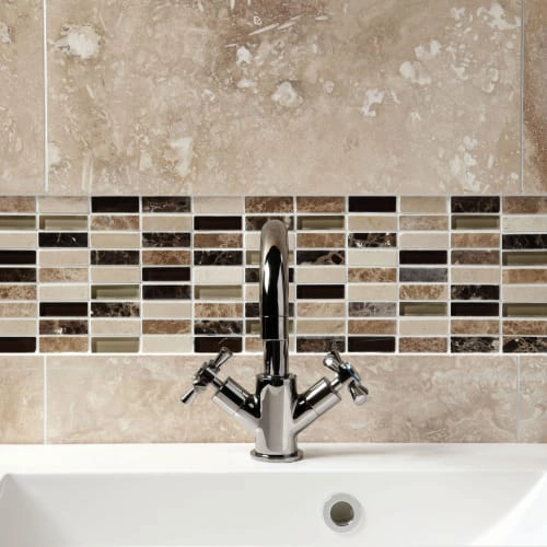 Wickes_TileBathroomWall_MoasicTiles.webp