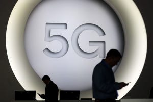 Apple Is Said to Miss Rapid 5G Takeoff, Sitting Out Tech Shift Apple Is Said to Miss Rapid 5G Takeoff, Sitting Out Tech Shift