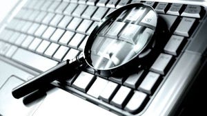 magnifying glass magnifying glass