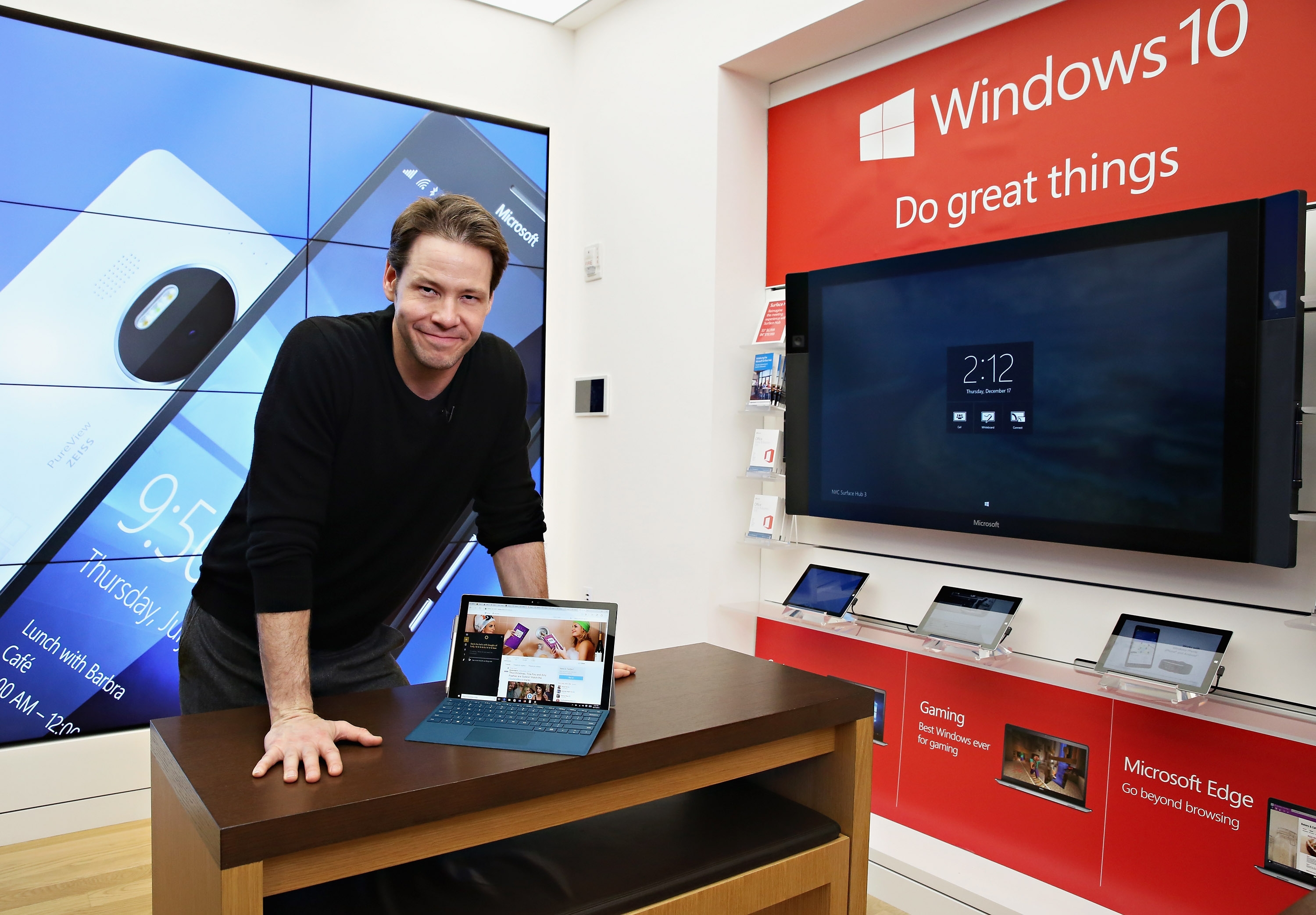 Microsoft Results to Get Lift From Office, Windows Cloud Bundle