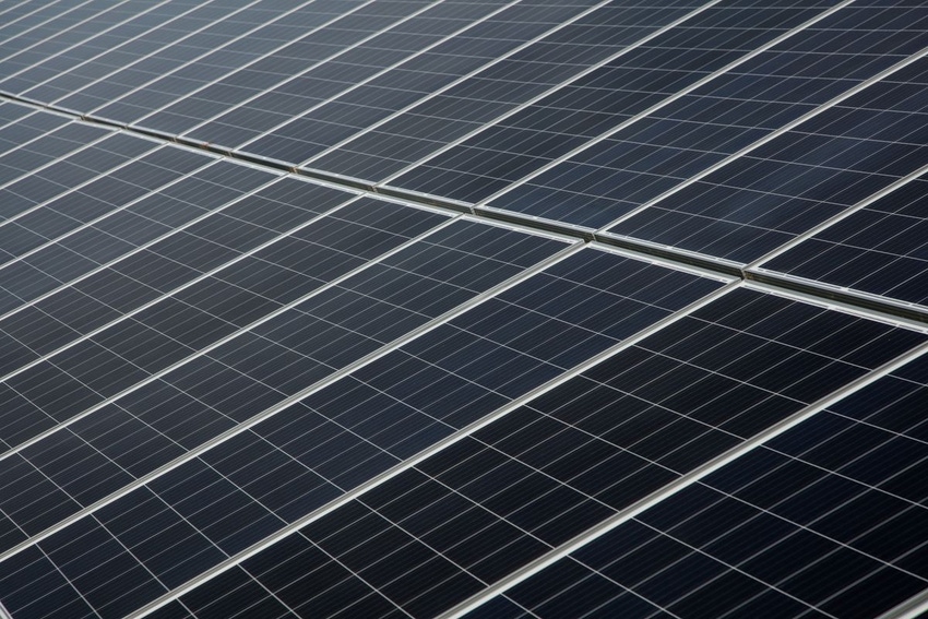 Solar panels. Photographer: Ari Lindquist/Bloomberg