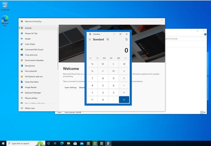 The window using the Always on Top tool is surrounded by a thick blue border The window using the Always on Top tool is surrounded by a thick blue border