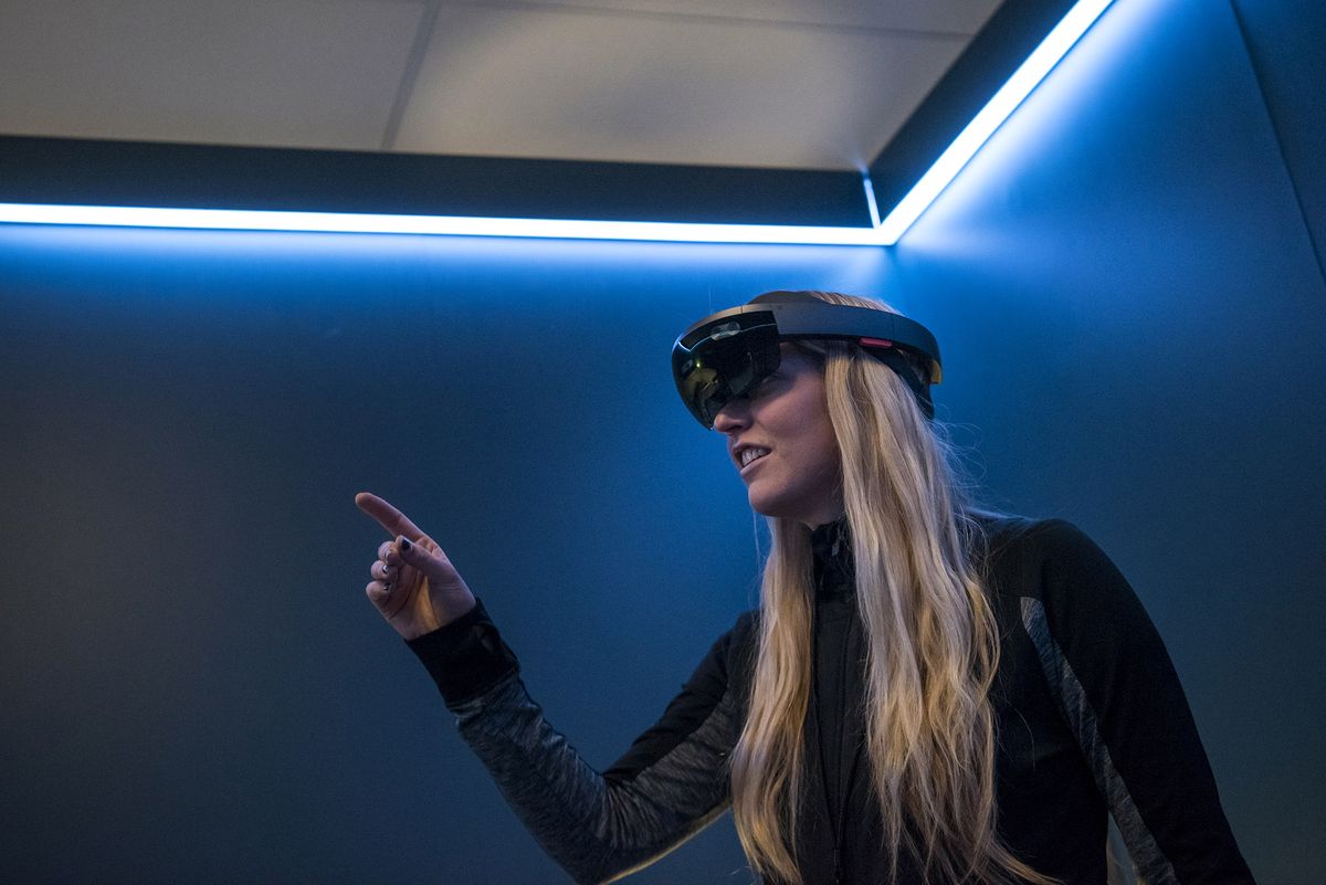 Google Glass Gets New Life on Factory Floor After Consumer Flop