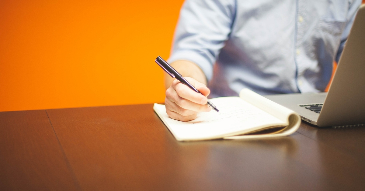 Scripting Languages vs Programming Languages: PowerShell