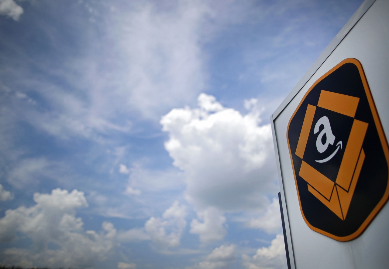 amazon sign with sky background amazon sign with sky background