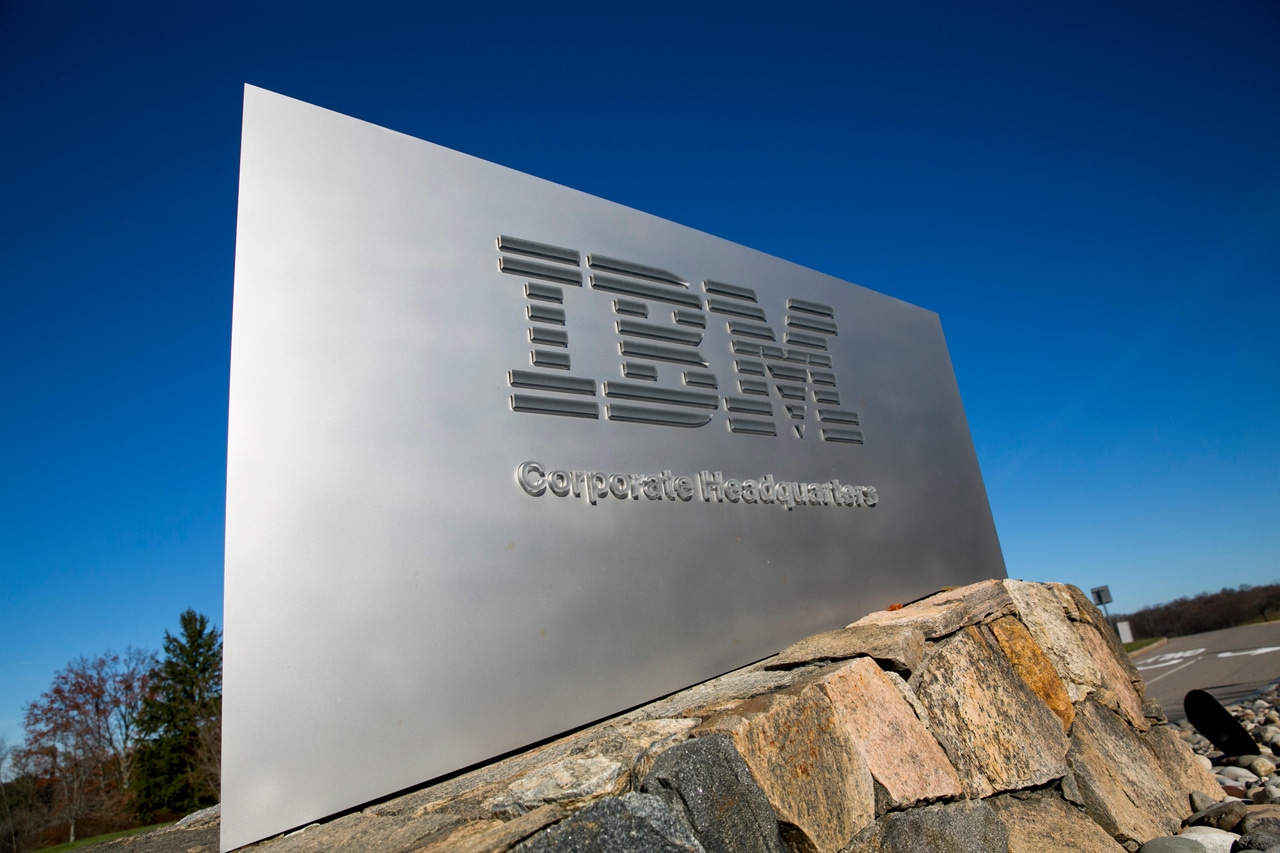 IBM logo sign IBM logo sign