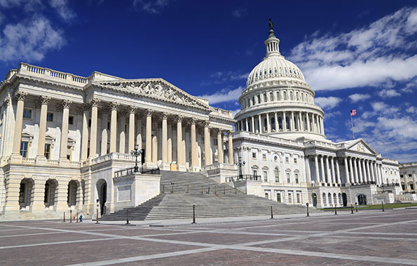 Senate Probe Finds `Extensive' Russian Meddling in U.S. Election