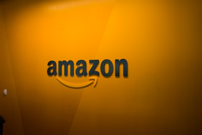 Oracle Loses Protest of Pentagon Cloud Bid Seen Favoring Amazon