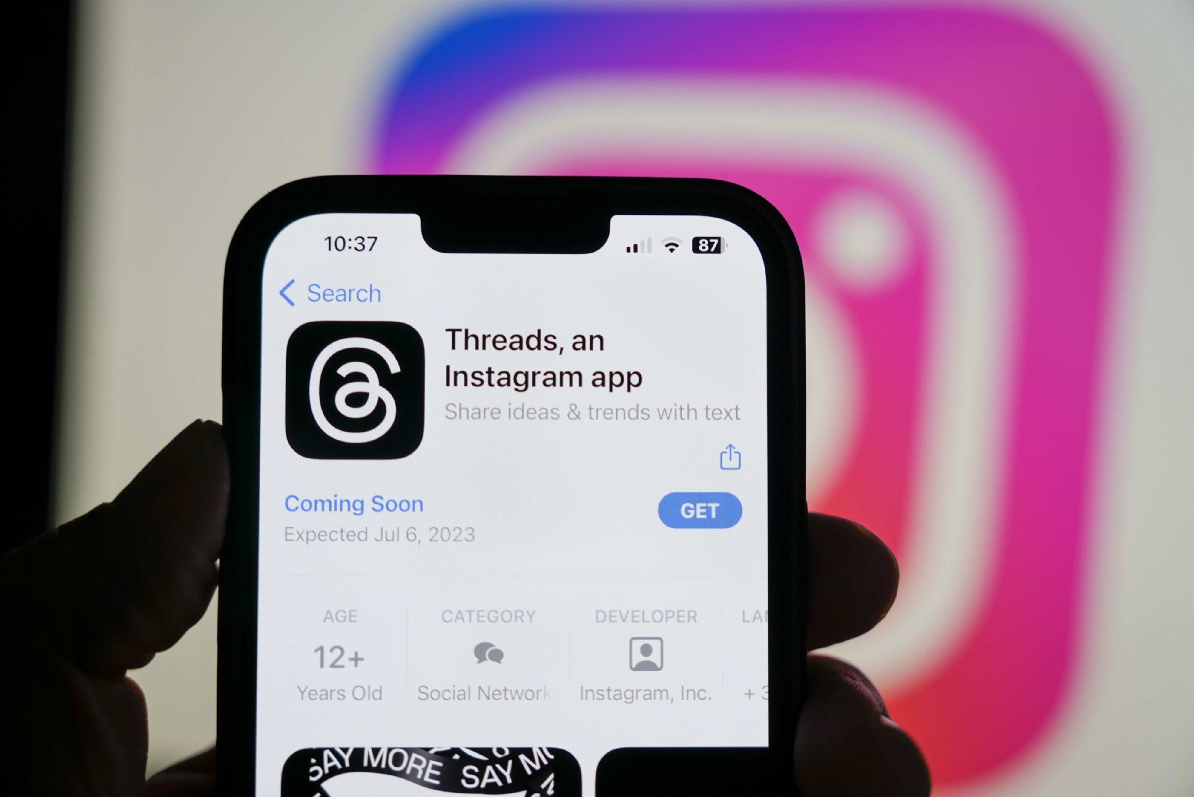 Threads app on smartphone