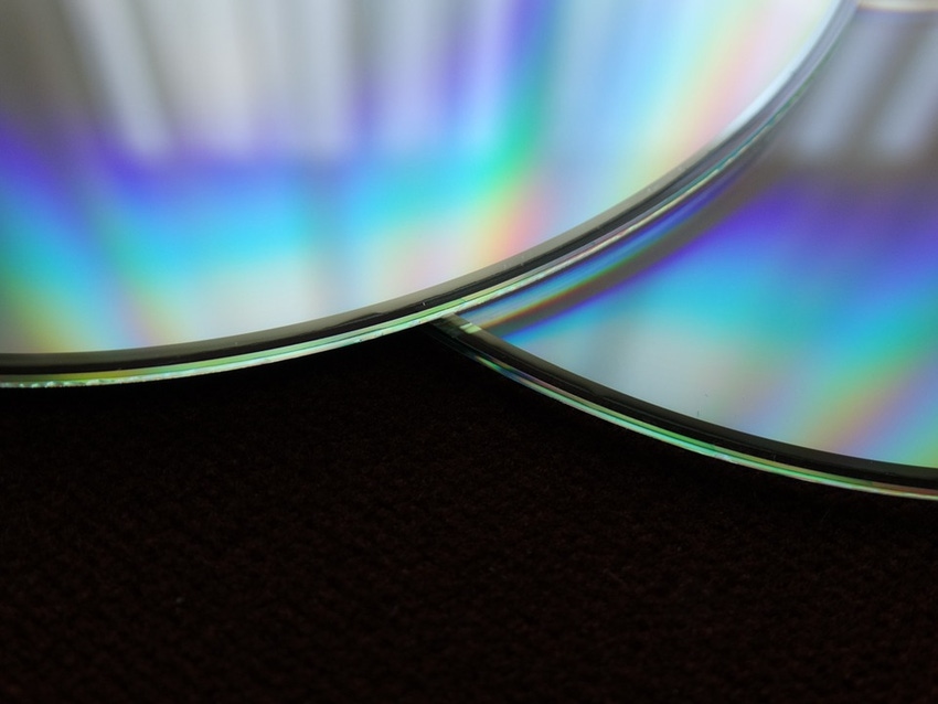 Change DVD drive letter using PowerShell